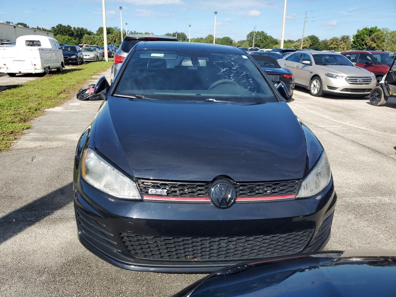 2015 Volkswagen GTI - Image 5