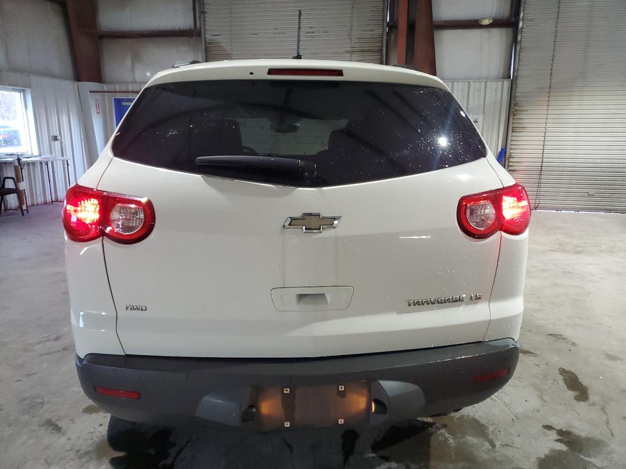 2012 Chevrolet Traverse - Image 6
