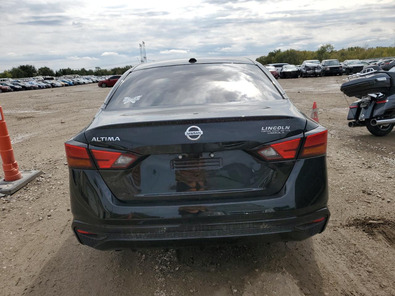 1N4BL4BV2KC199544 2019 Nissan Altima S