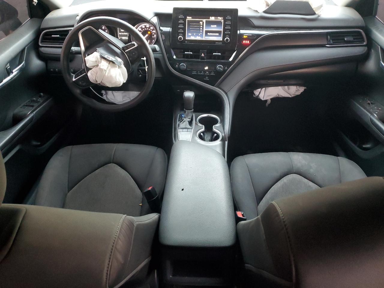 2023 Toyota Camry - Image 8