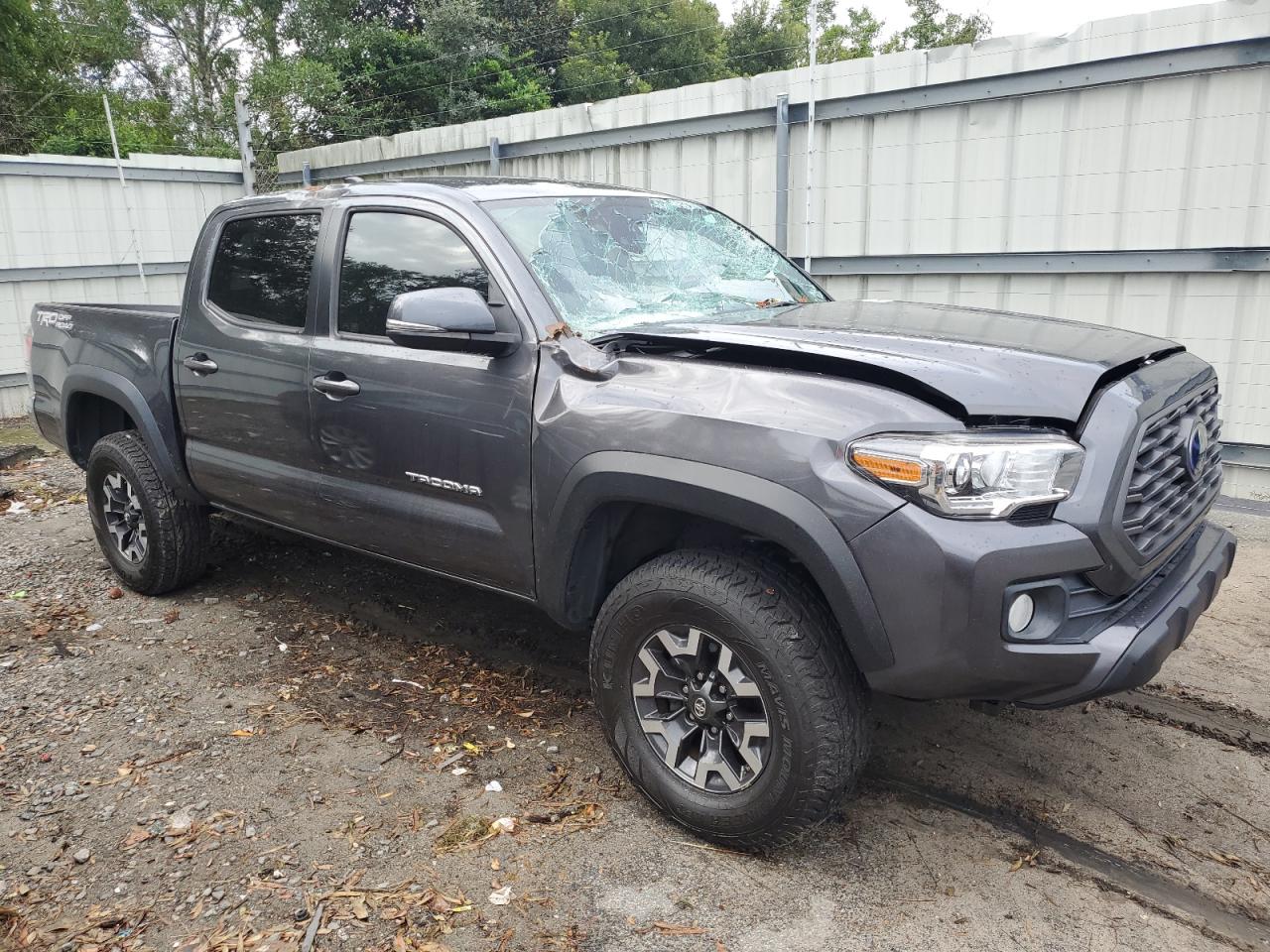 VIN 3TMAZ5CN7LM134388 2020 TOYOTA TACOMA no.4