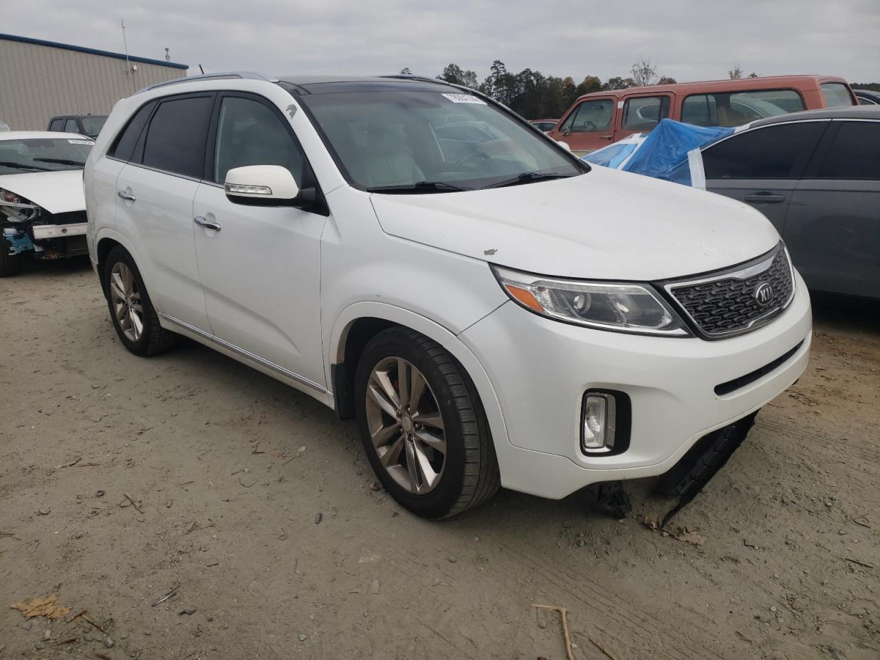 2014 Kia Sorento - Image 4