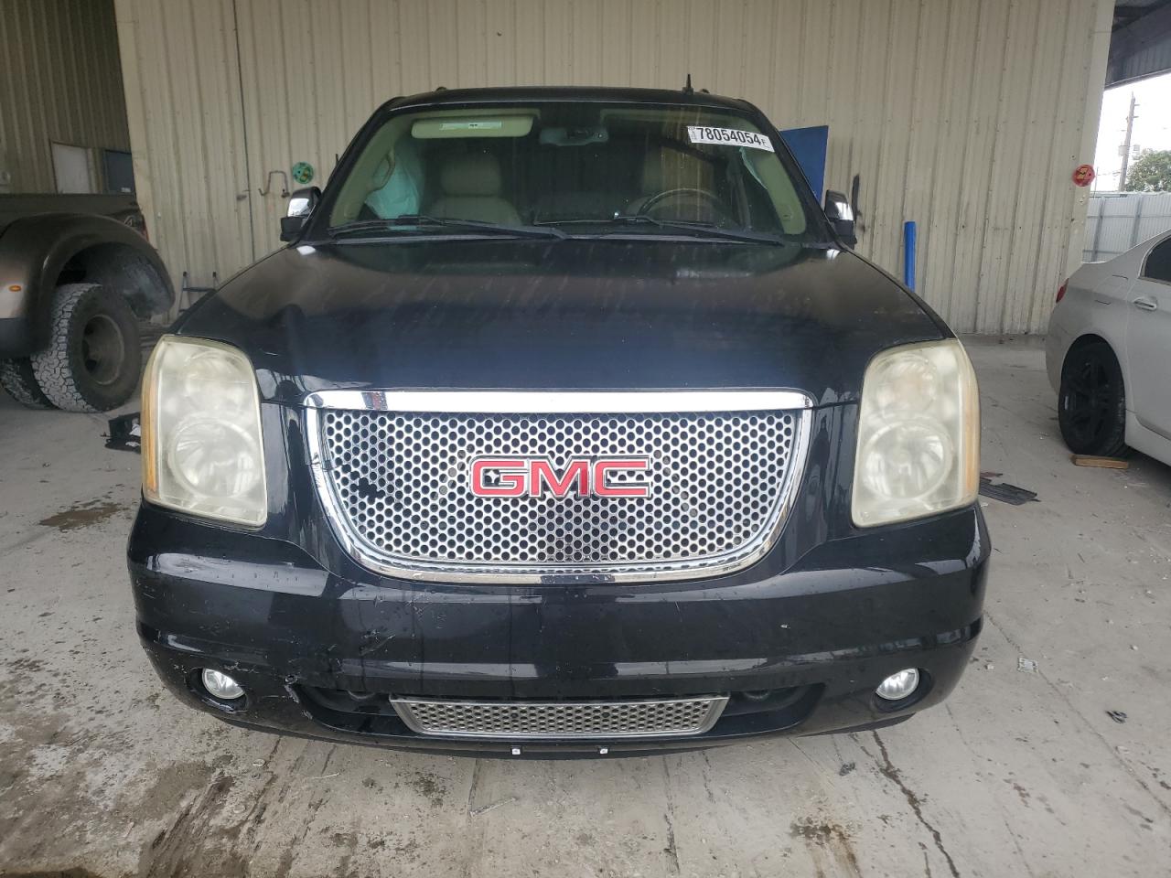 2013 GMC Yukon - Image 5