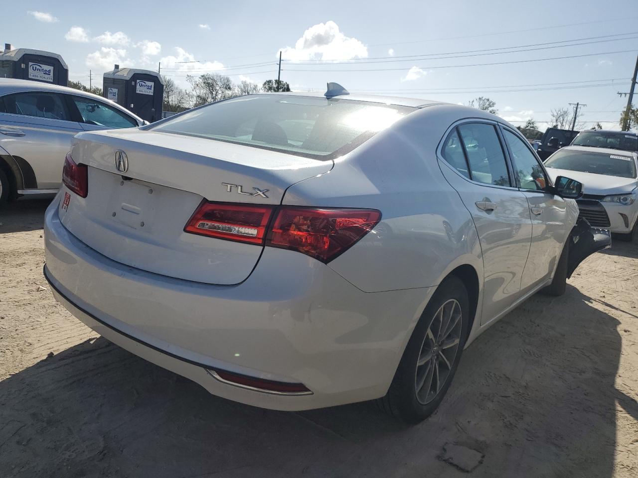 VIN 19UUB1F36LA016030 2020 ACURA TLX no.3