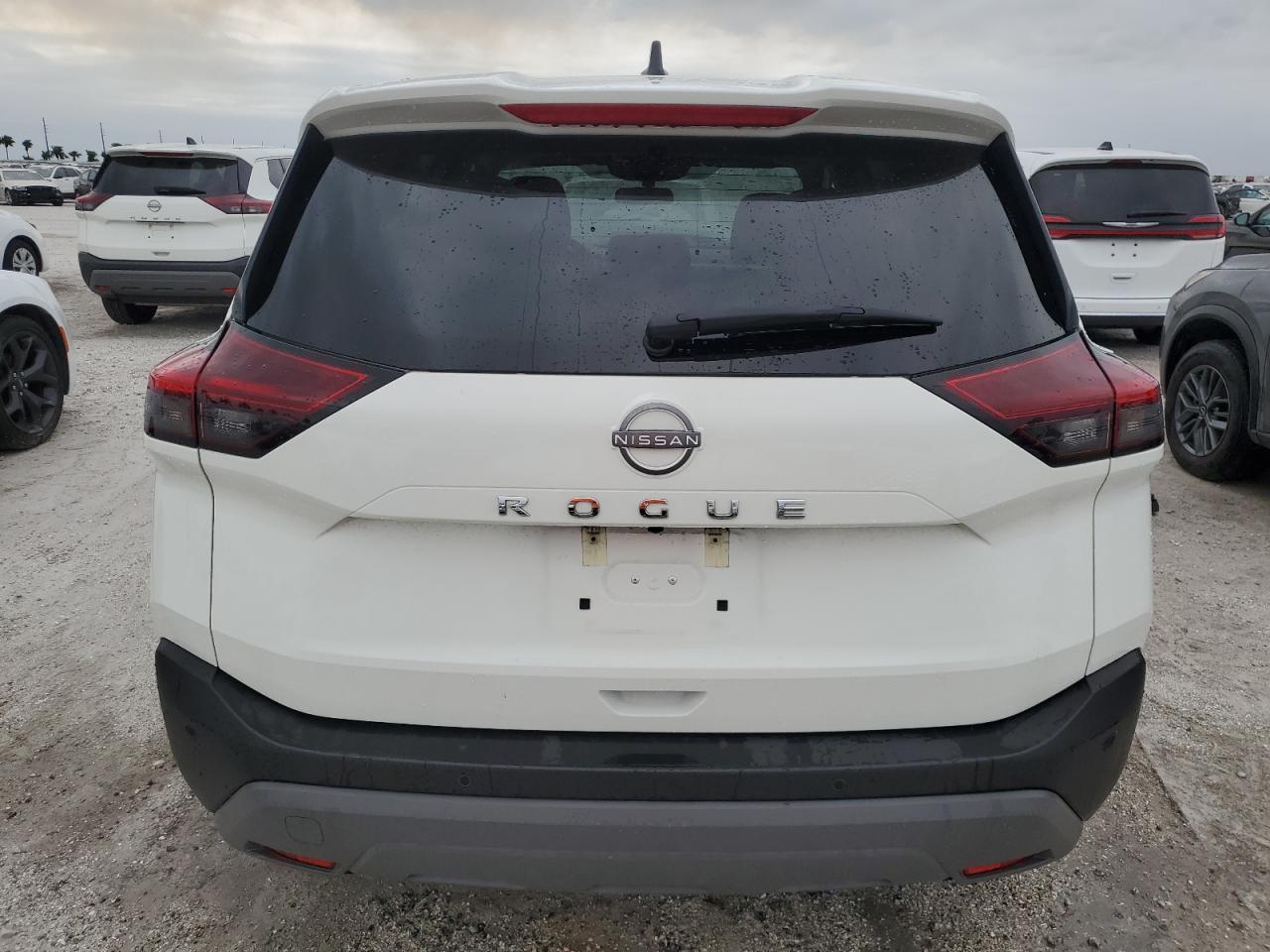 2023 Nissan Rogue S VIN: 5N1BT3AA2PC946565 Lot: 75139404