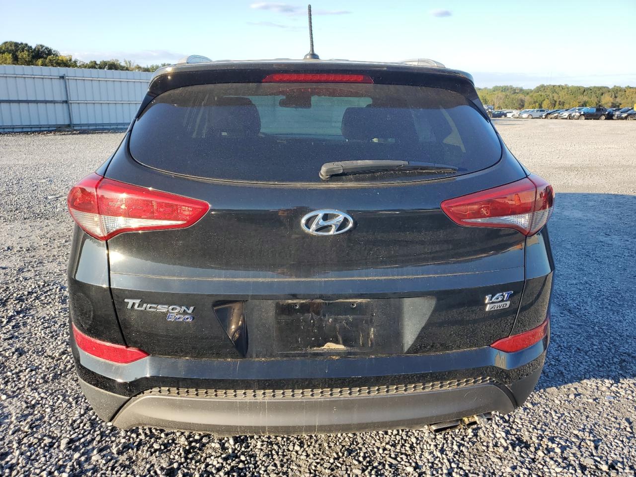 KM8J3CA25GU137866 2016 Hyundai Tucson Limited