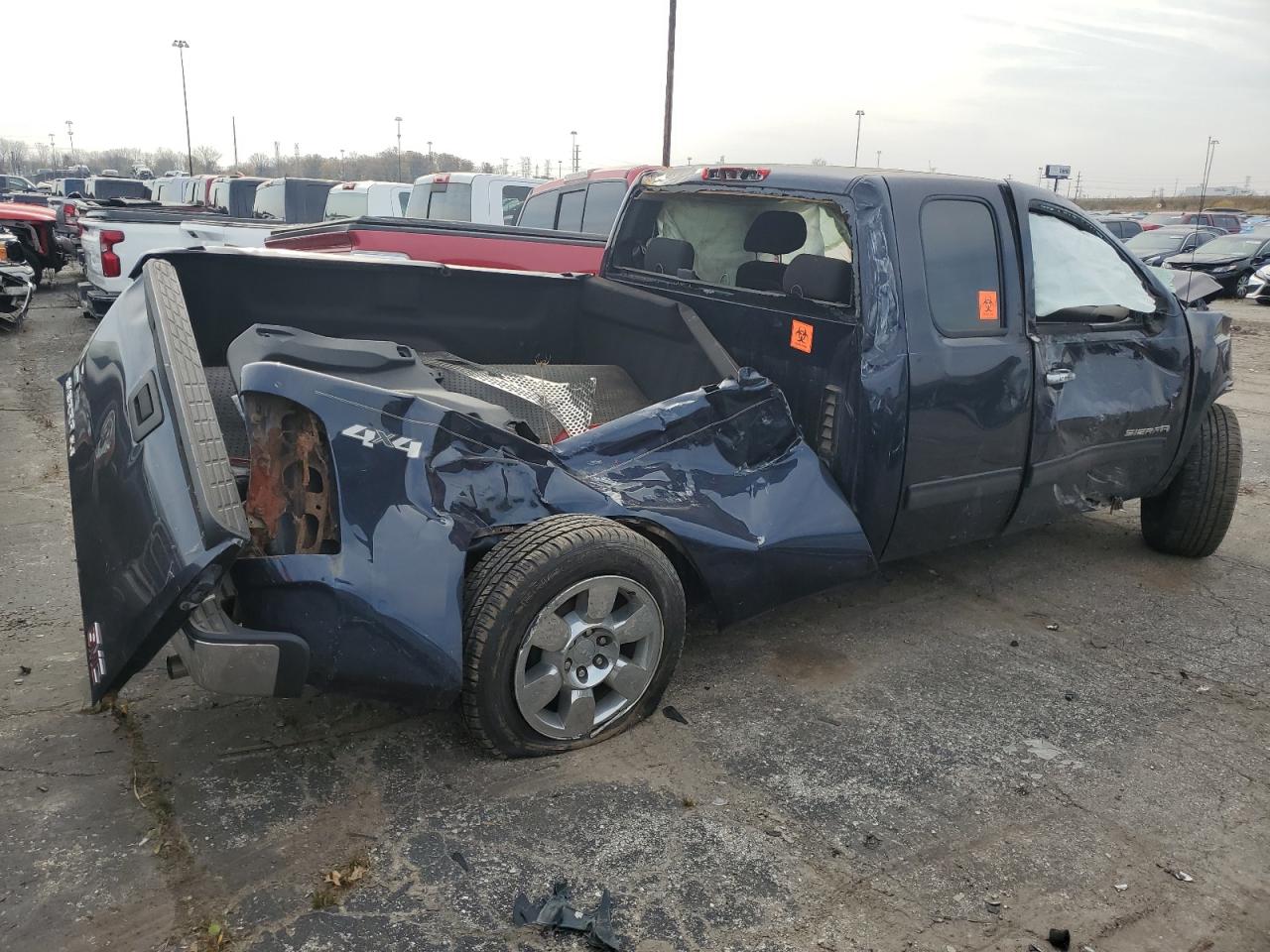 2010 GMC Sierra - Image 3