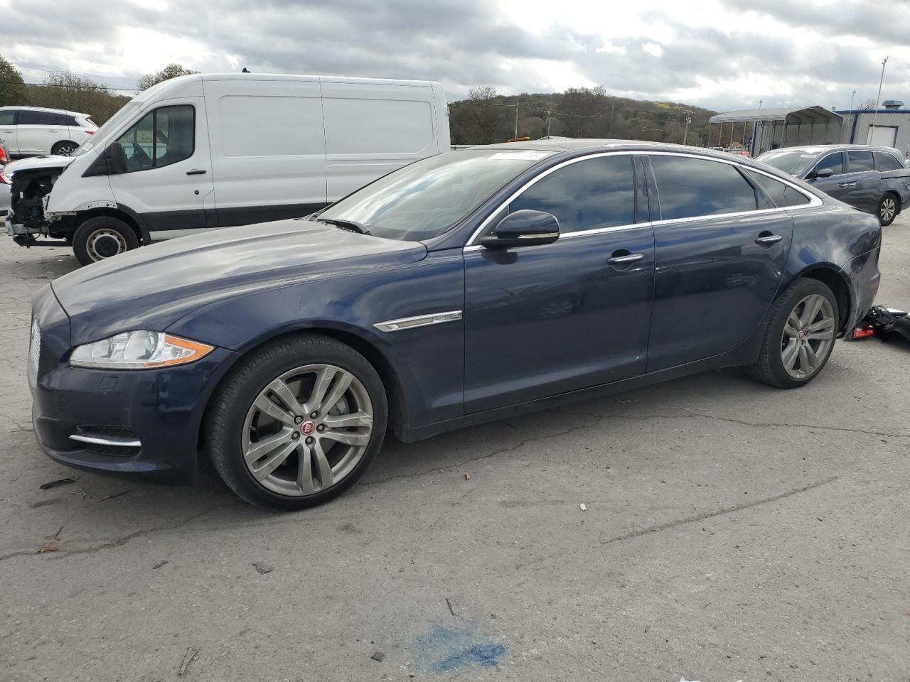 VIN SAJWA2GZ9F8V79511 2015 JAGUAR XJ no.1