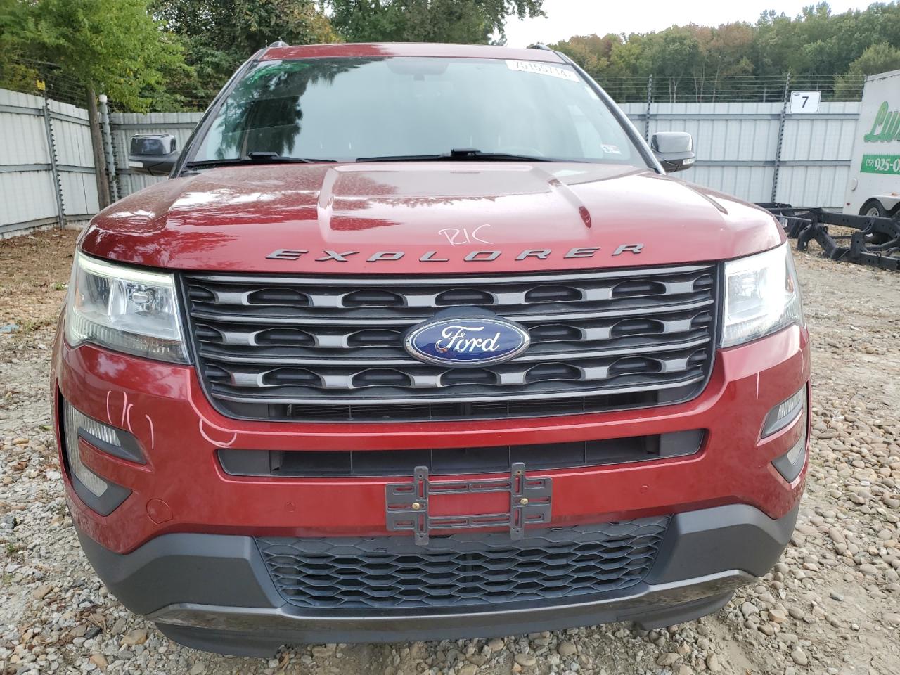 2017 Ford Explorer - Image 5