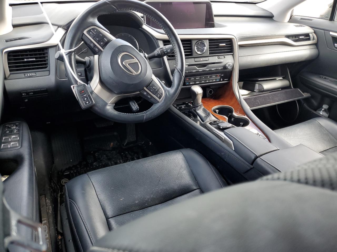 2019 Lexus RX - Image 8