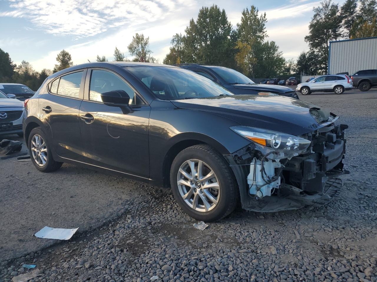 2017 Mazda 3 - Image 4