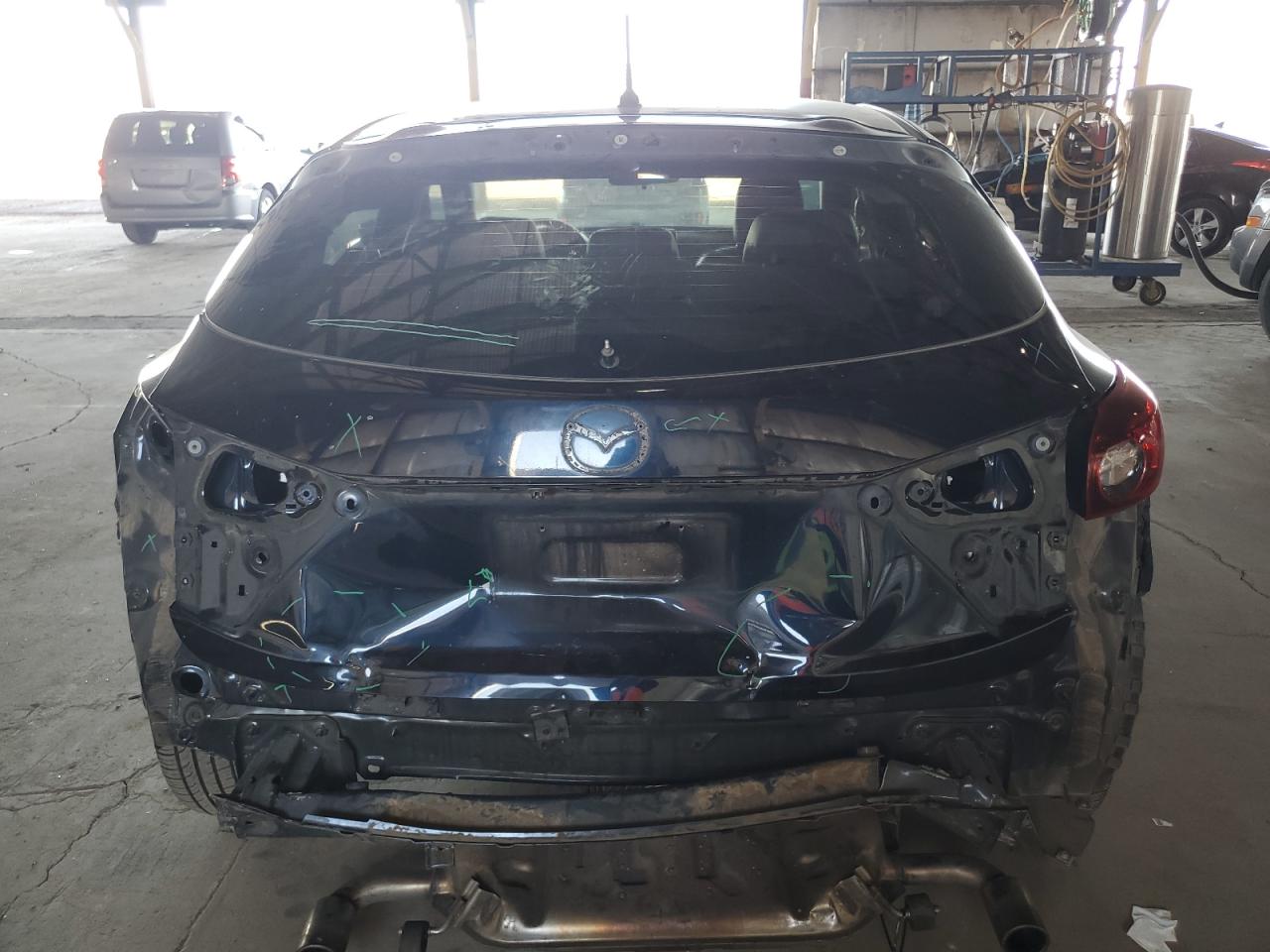 3MZBN1L70HM124963 2017 Mazda 3 Touring