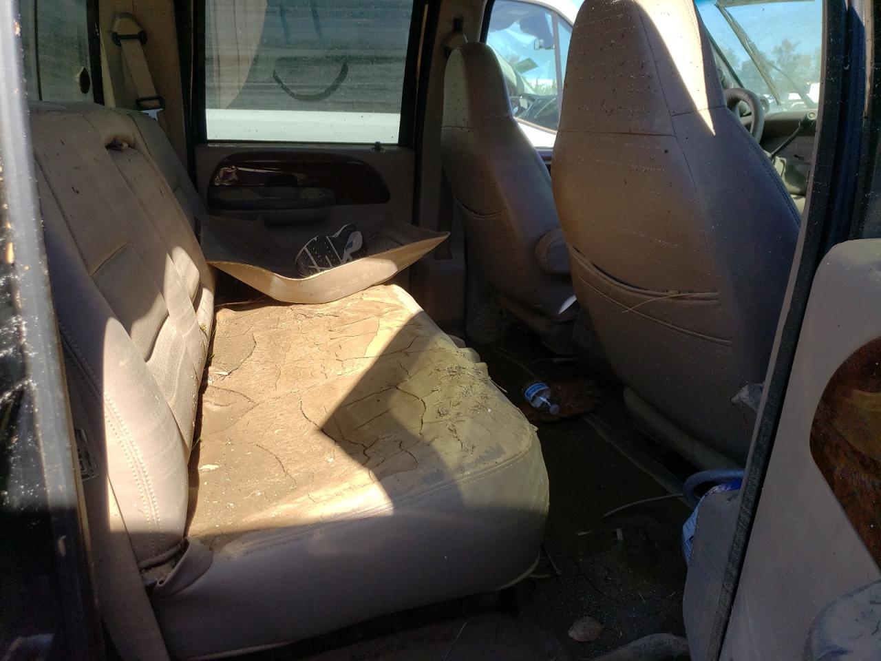 2001 Ford F250 - Image 10
