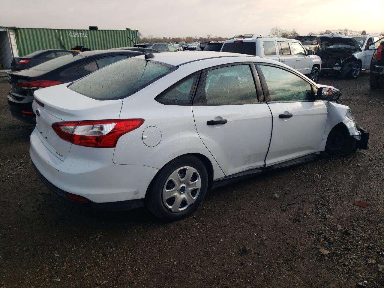 VIN 1FADP3E22EL414594 2014 FORD FOCUS no.3