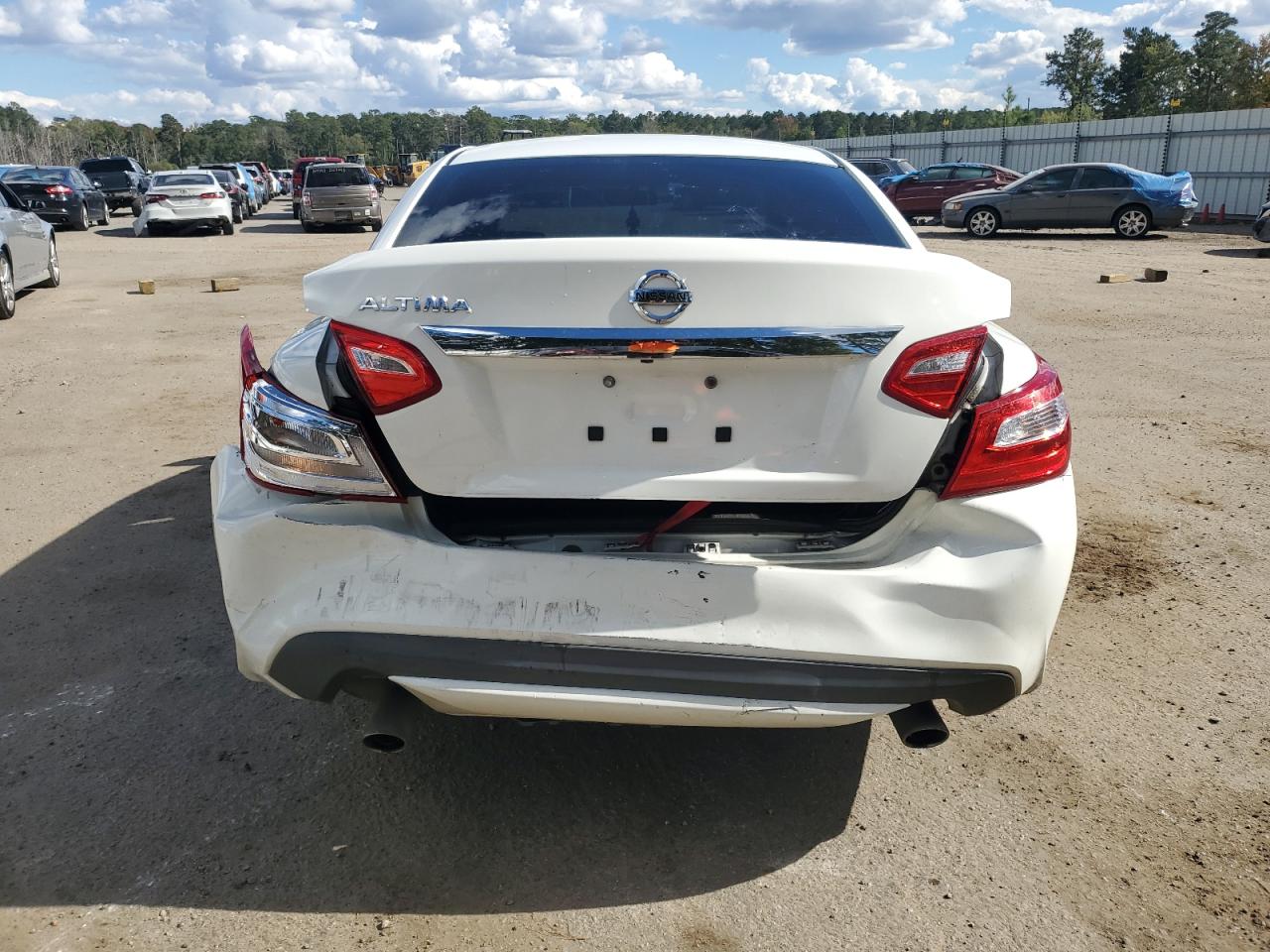 2017 Nissan Altima 2.5 VIN: 1N4AL3AP1HN354896 Lot: 75803494