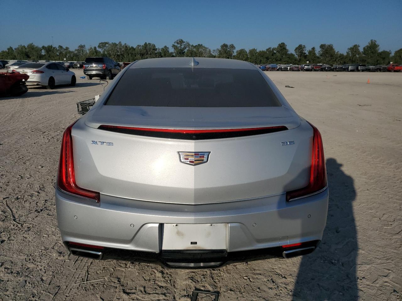 2G61M5S3XK9136984 2019 Cadillac Xts Luxury