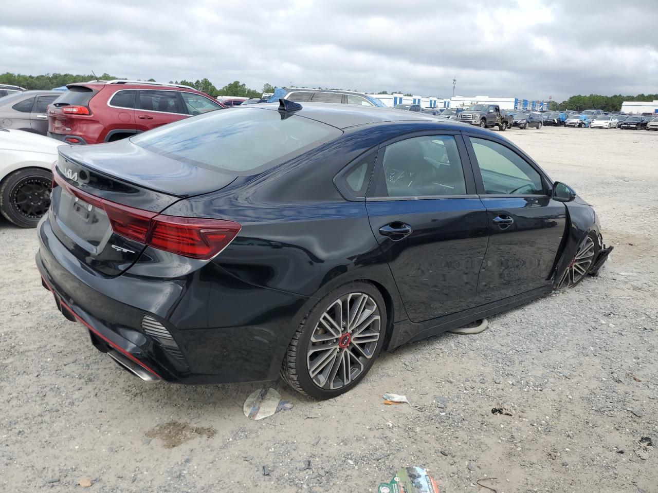 2023 Kia Forte - Image 3