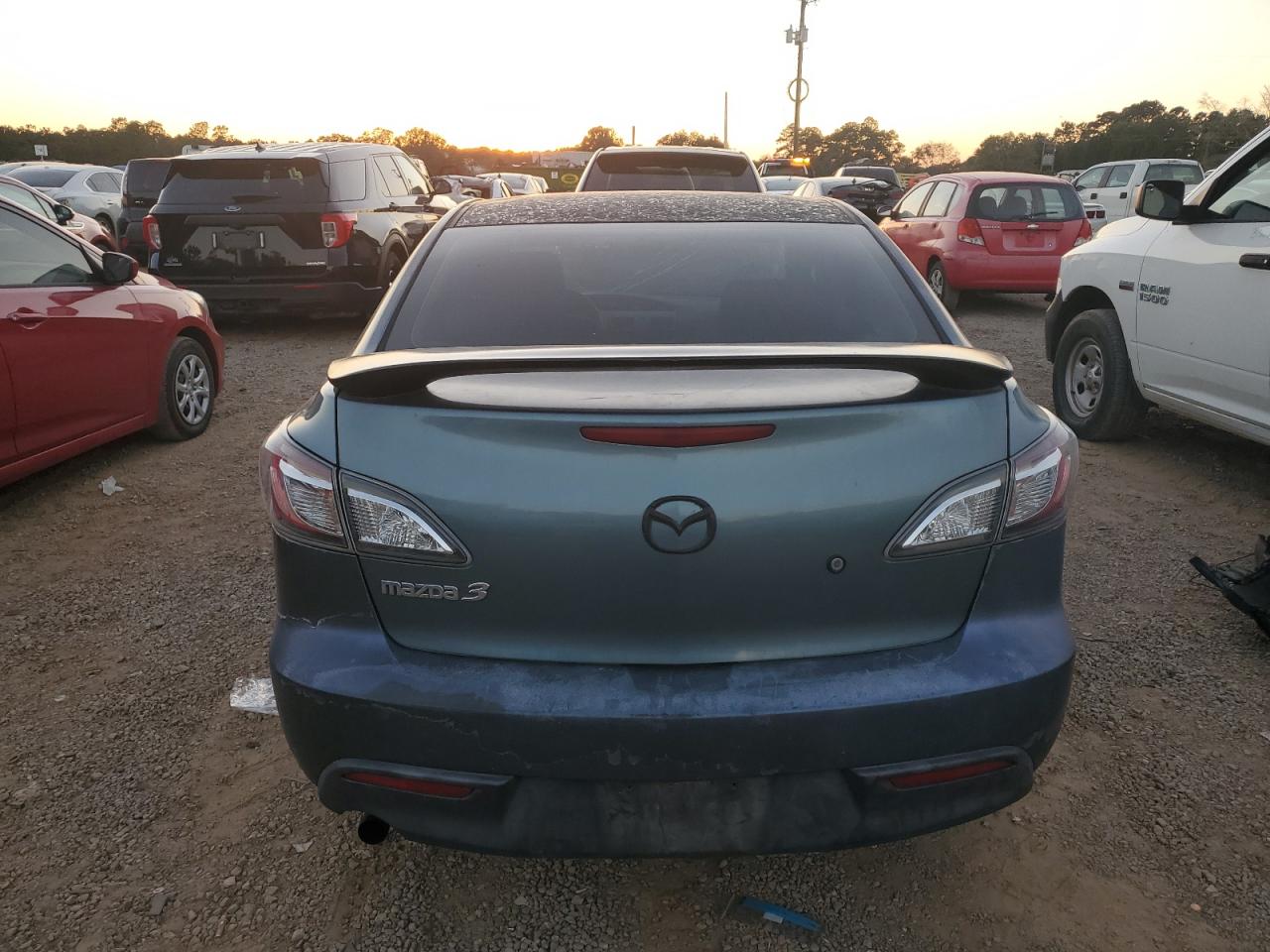 2010 Mazda 3 - Image 6