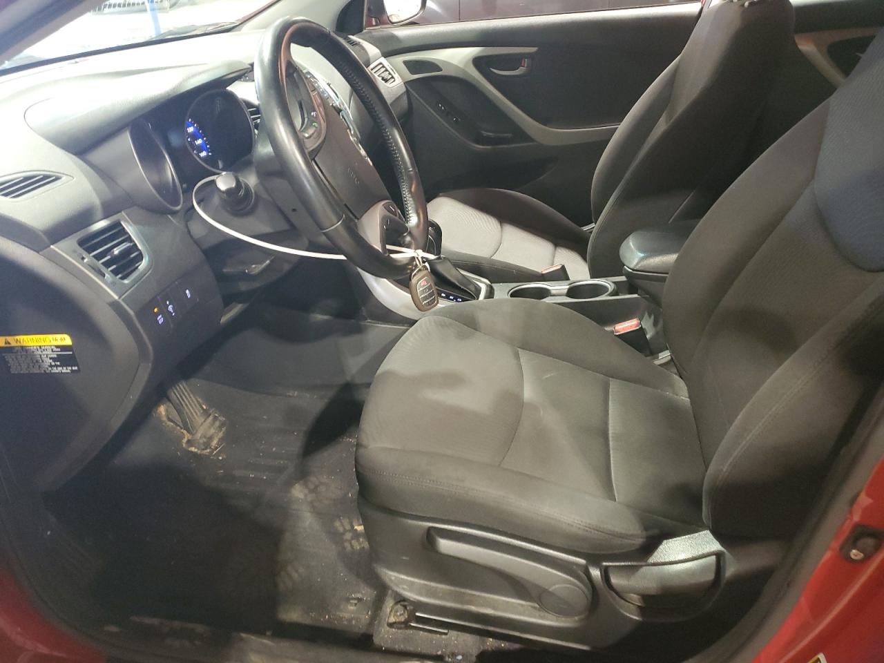 2016 Hyundai Elantra - Image 7