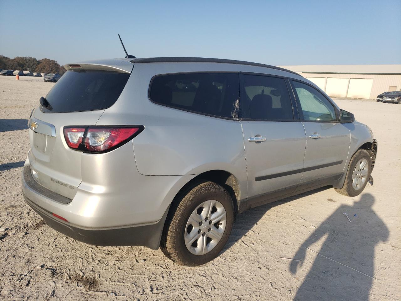 2014 Chevrolet Traverse - Image 3