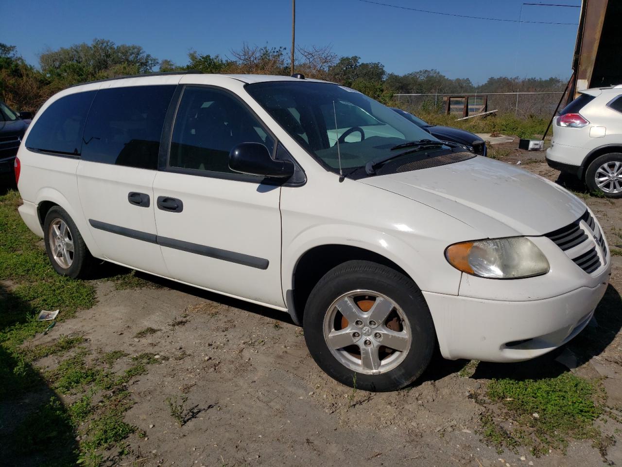 2005 Dodge Caravan - Image 4