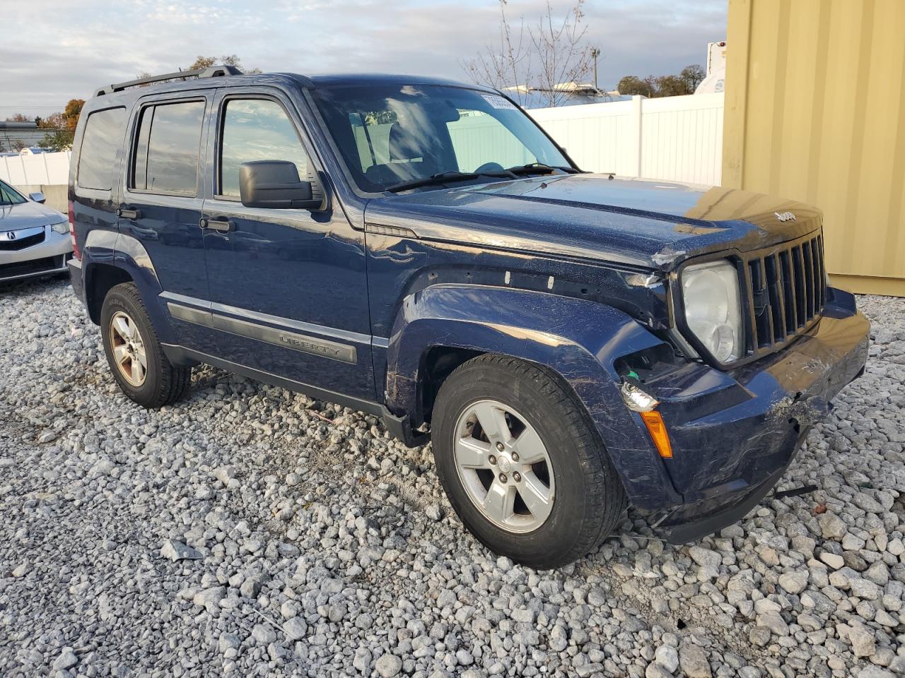 2012 Jeep Liberty (North America) - Image 4