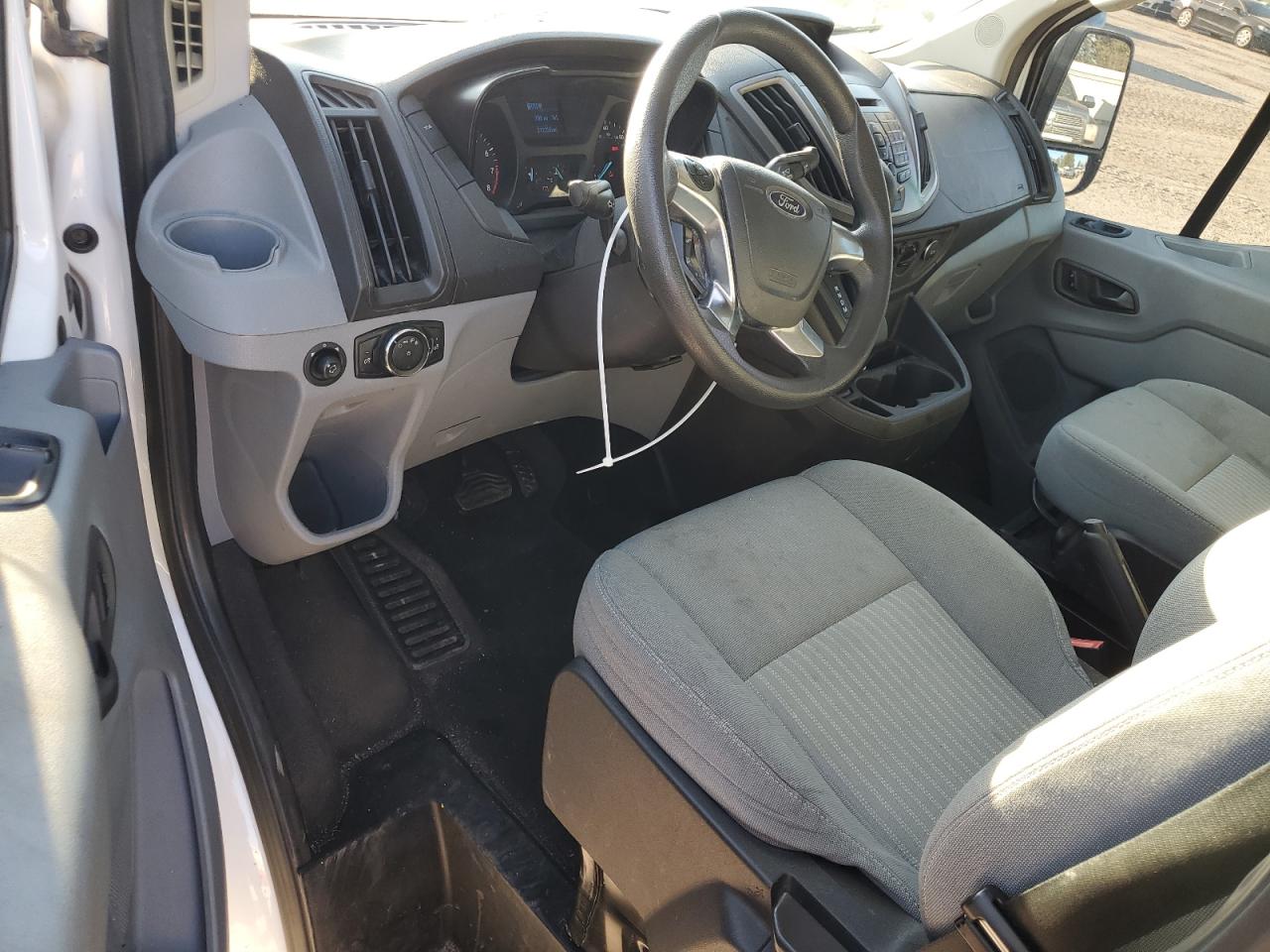 2016 Ford Transit - Image 8