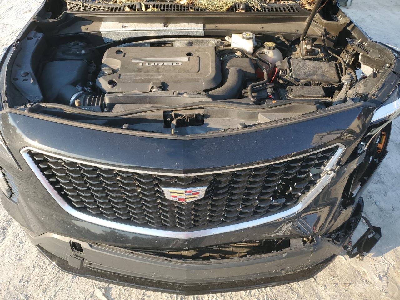 2019 Cadillac Xt4 Sport VIN: 1GYFZER40KF104565 Lot: 75998754