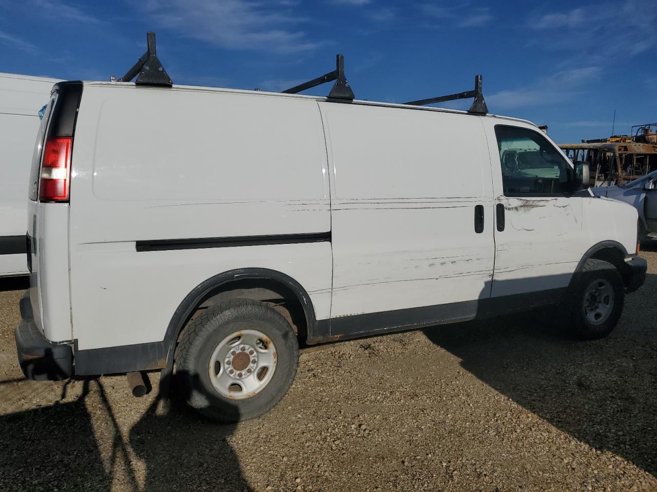 2008 Chevrolet Express - Image 3
