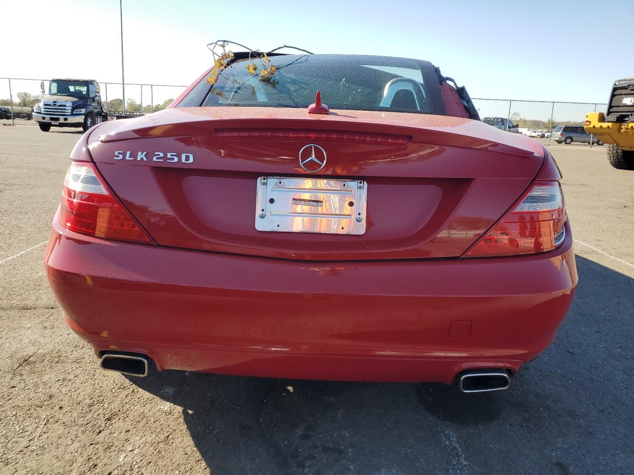 2014 Mercedes-Benz Slk 250 VIN: WDDPK4HA9EF082432 Lot: 76993864