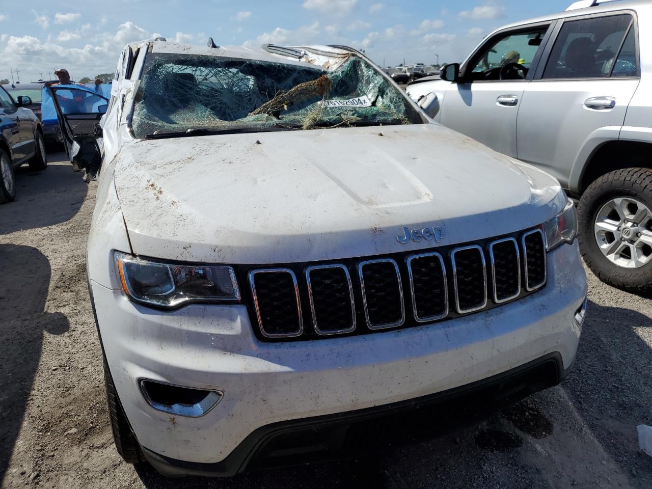 2019 Jeep Grand Cherokee - Image 5