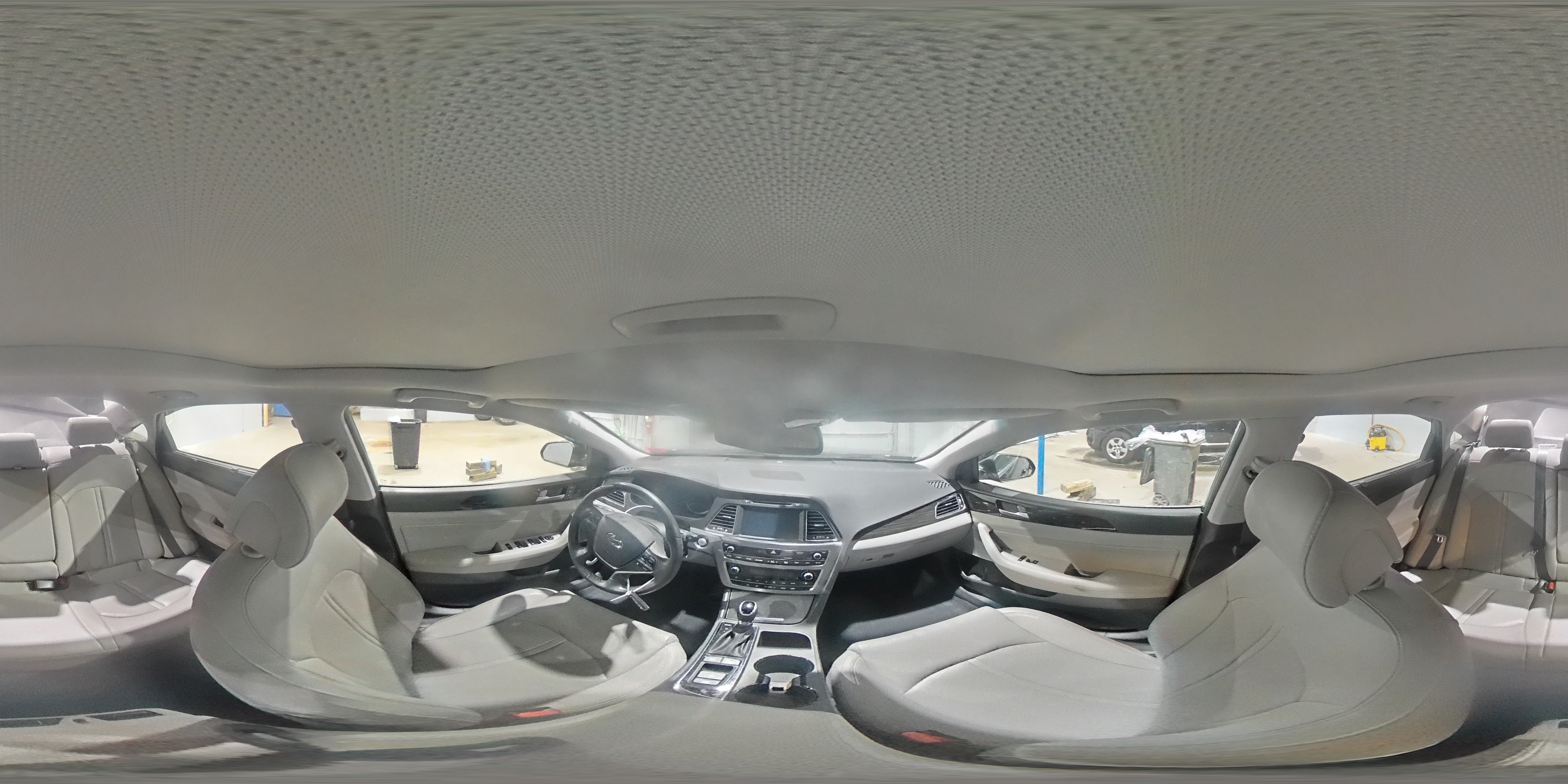 2017 Hyundai Sonata - Image 14