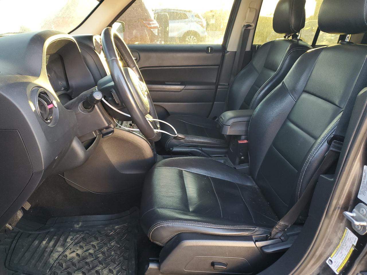 2016 Jeep Liberty (Patriot) - Image 7