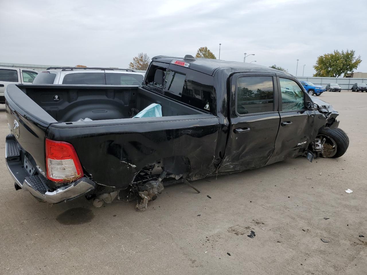 2022 RAM 1500 - Image 3