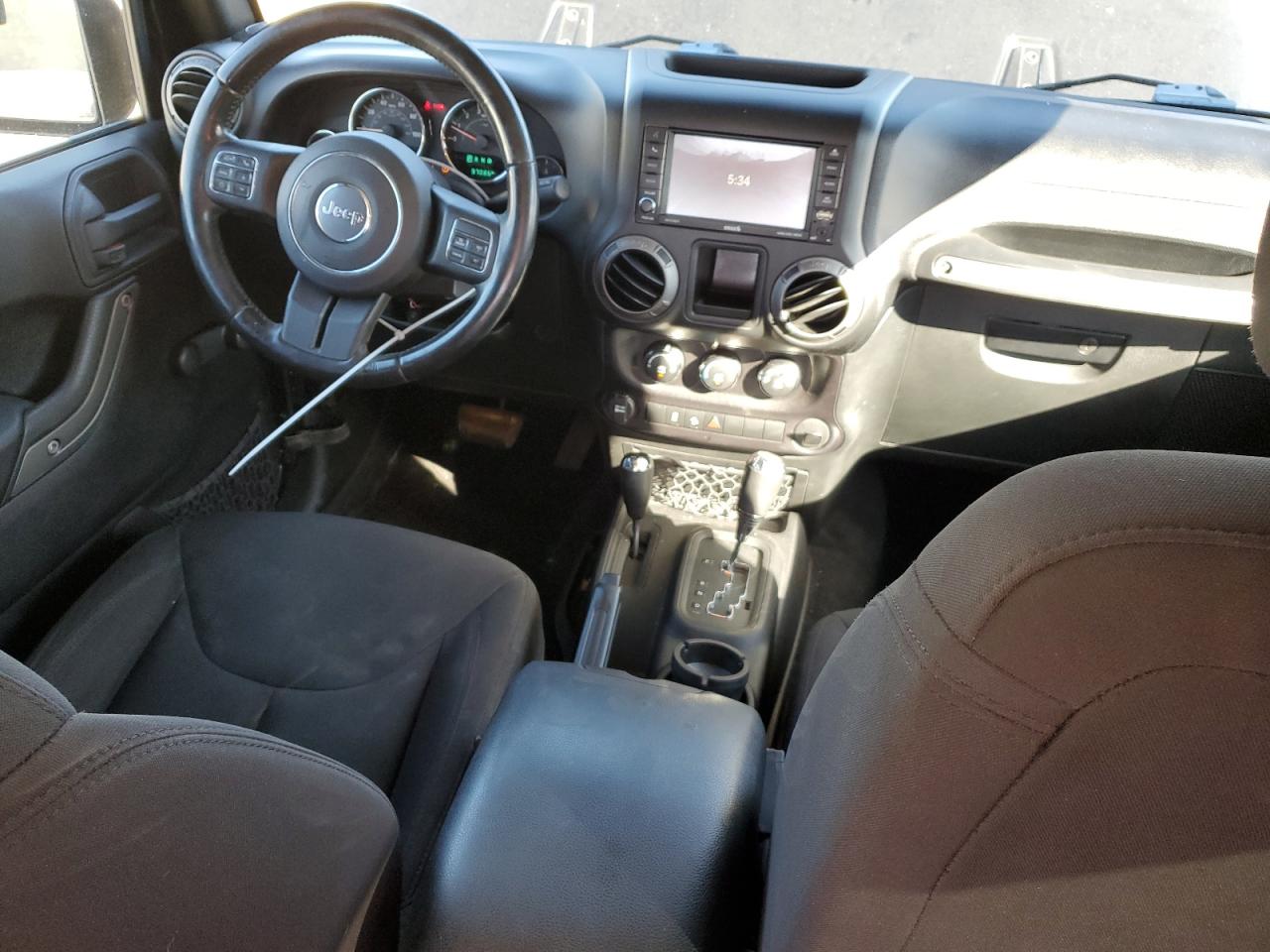 2016 Jeep Wrangler - Image 8