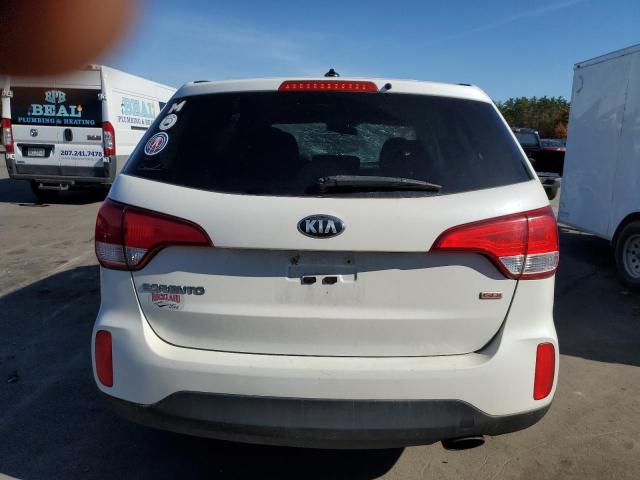  KIA SORENTO 2015 White