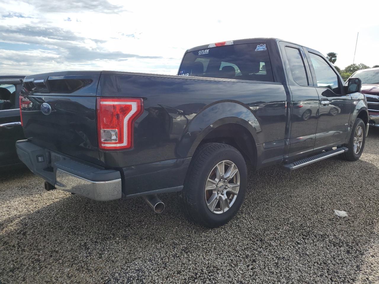 2015 Ford F-150 - Image 3