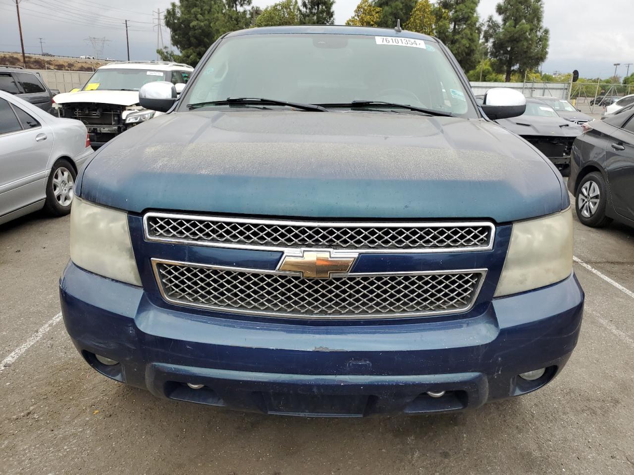 2007 Chevrolet Tahoe - Image 5