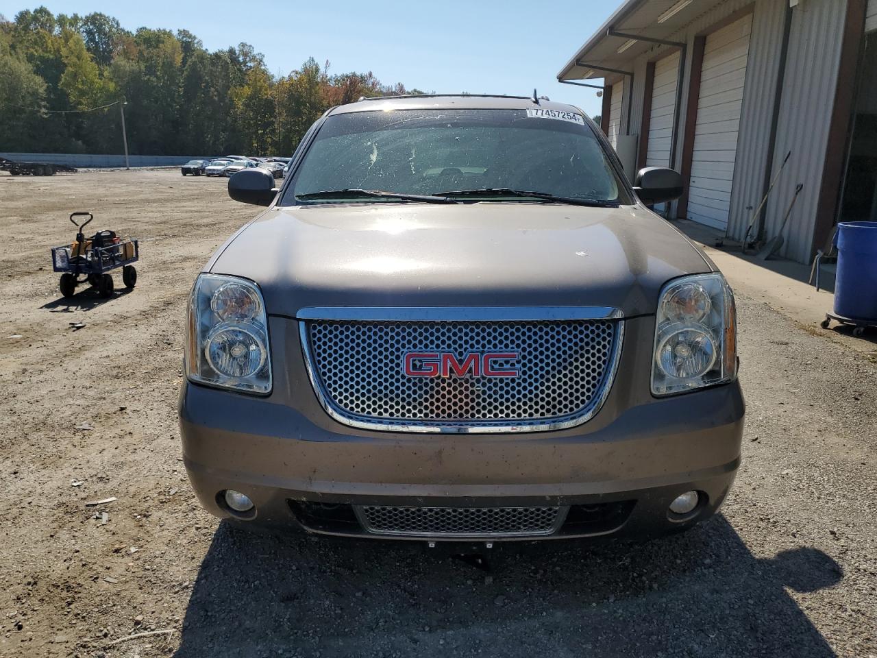 2013 GMC Yukon - Image 5