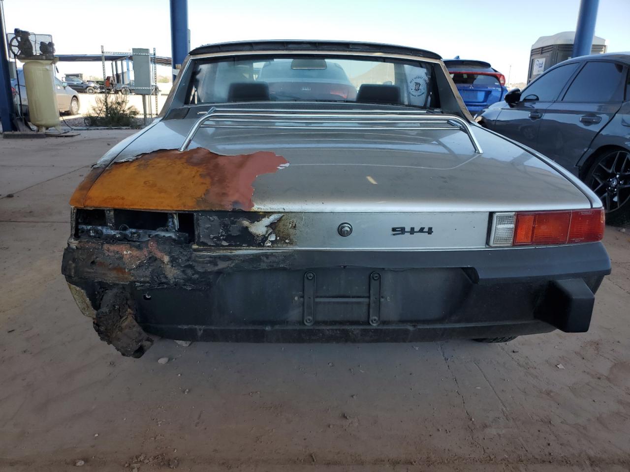 4742919230 1974 Porsche 914