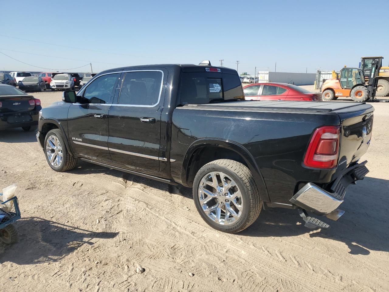 2020 RAM 1500 - Image 2