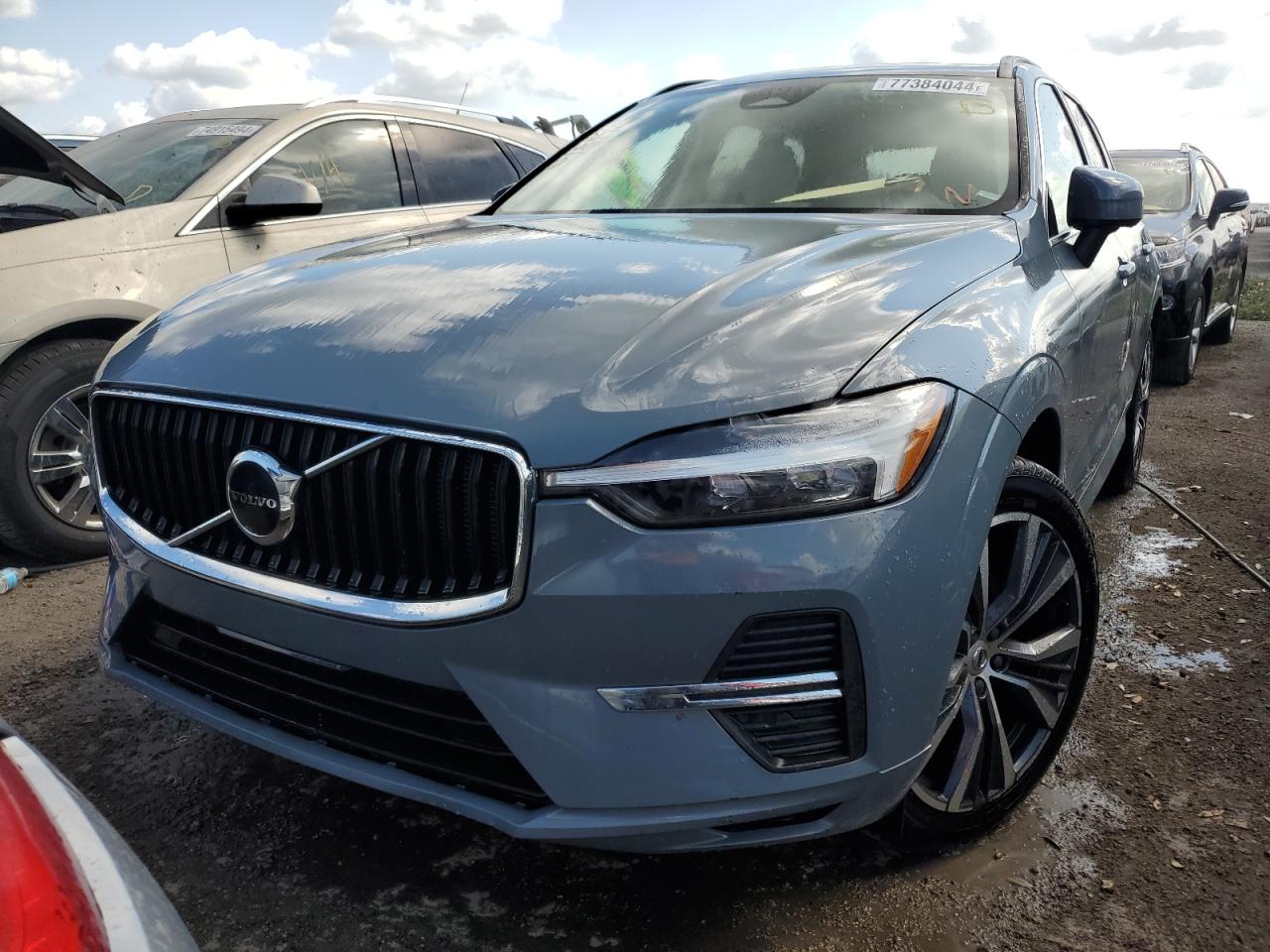 2022 Volvo XC60 - Image 5