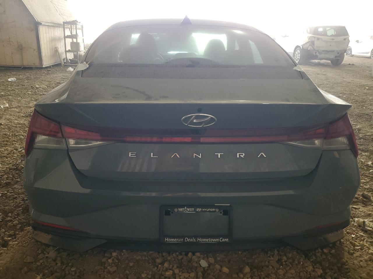 2022 Hyundai Elantra - Image 6