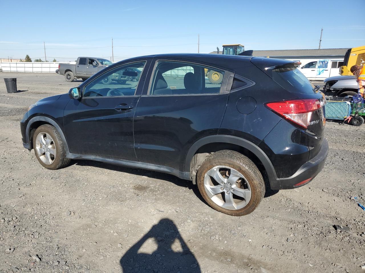 3CZRU6H31GM724052 2016 HONDA HR-V - Image 2