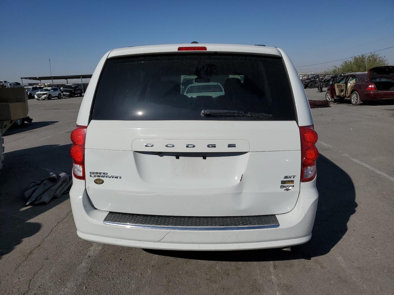 2018 Dodge Grand Caravan Sxt VIN: 2C4RDGCGXJR302478 Lot: 75738504