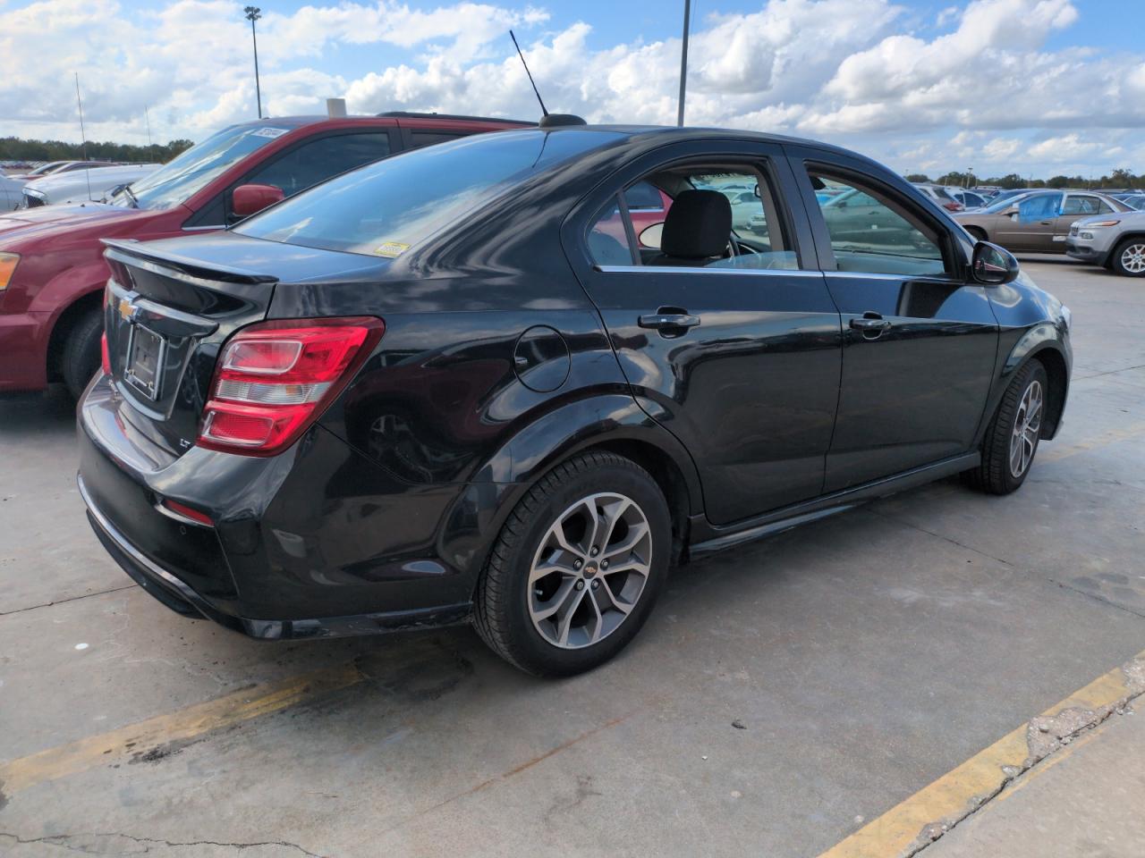 2017 Chevrolet Sonic - Image 3