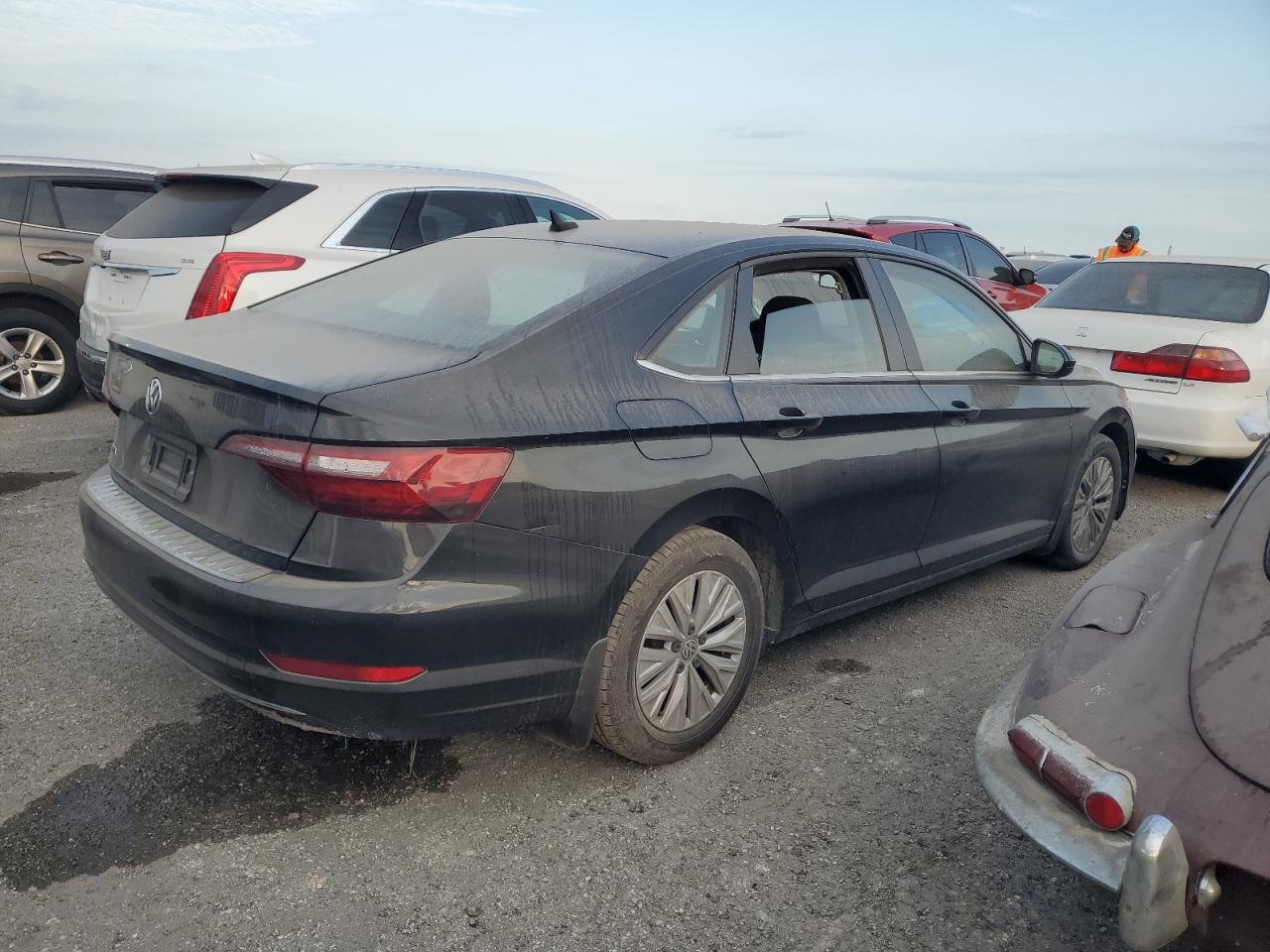 2020 Volkswagen Jetta - Image 3