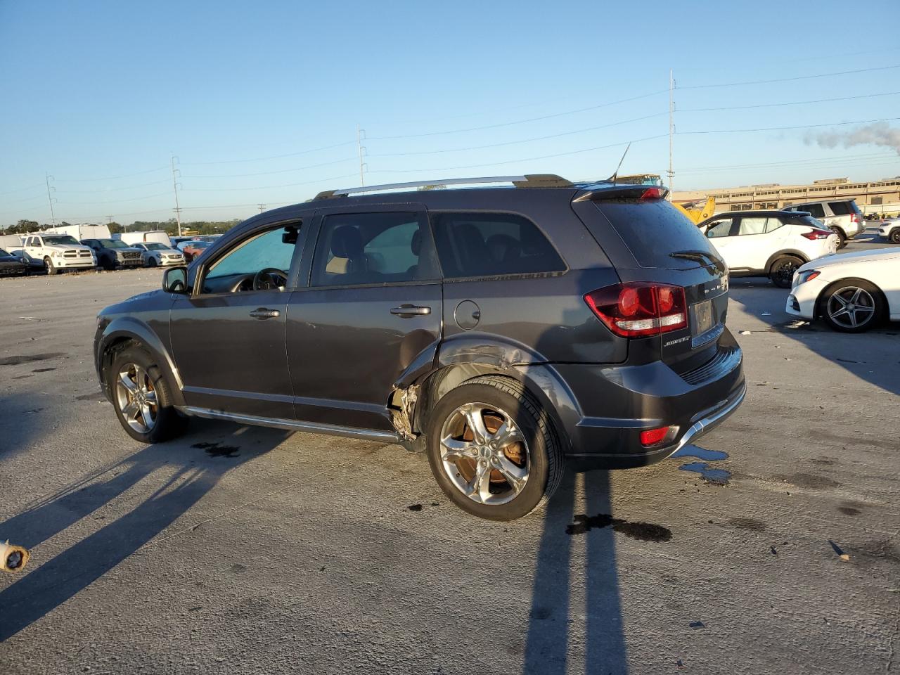 2016 Dodge Journey - Image 2