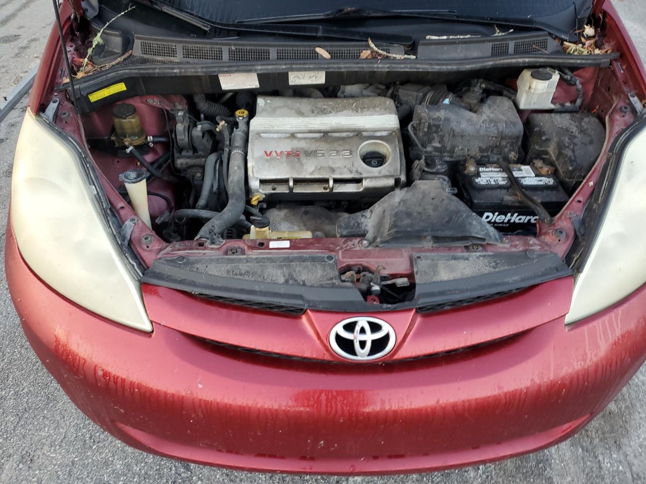 2006 Toyota Sienna - Image 13
