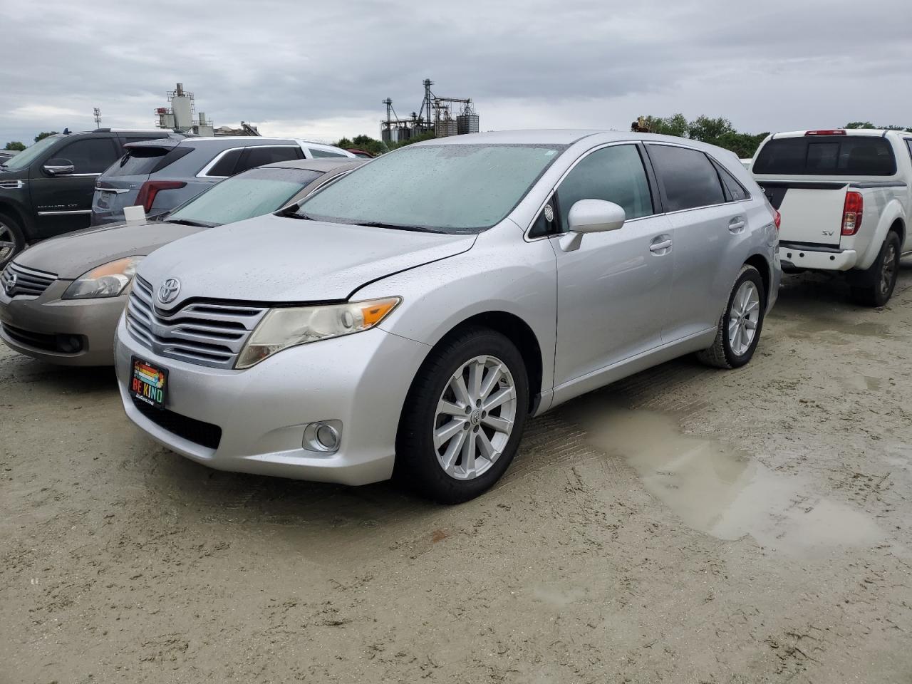 2010 Toyota Venza - Image 1
